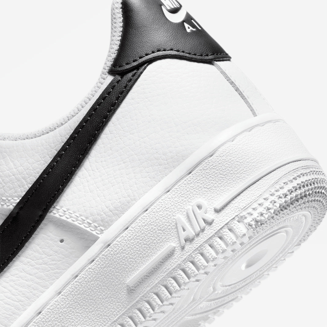 Nike Air Force 1 07 DD8959-103 Biały