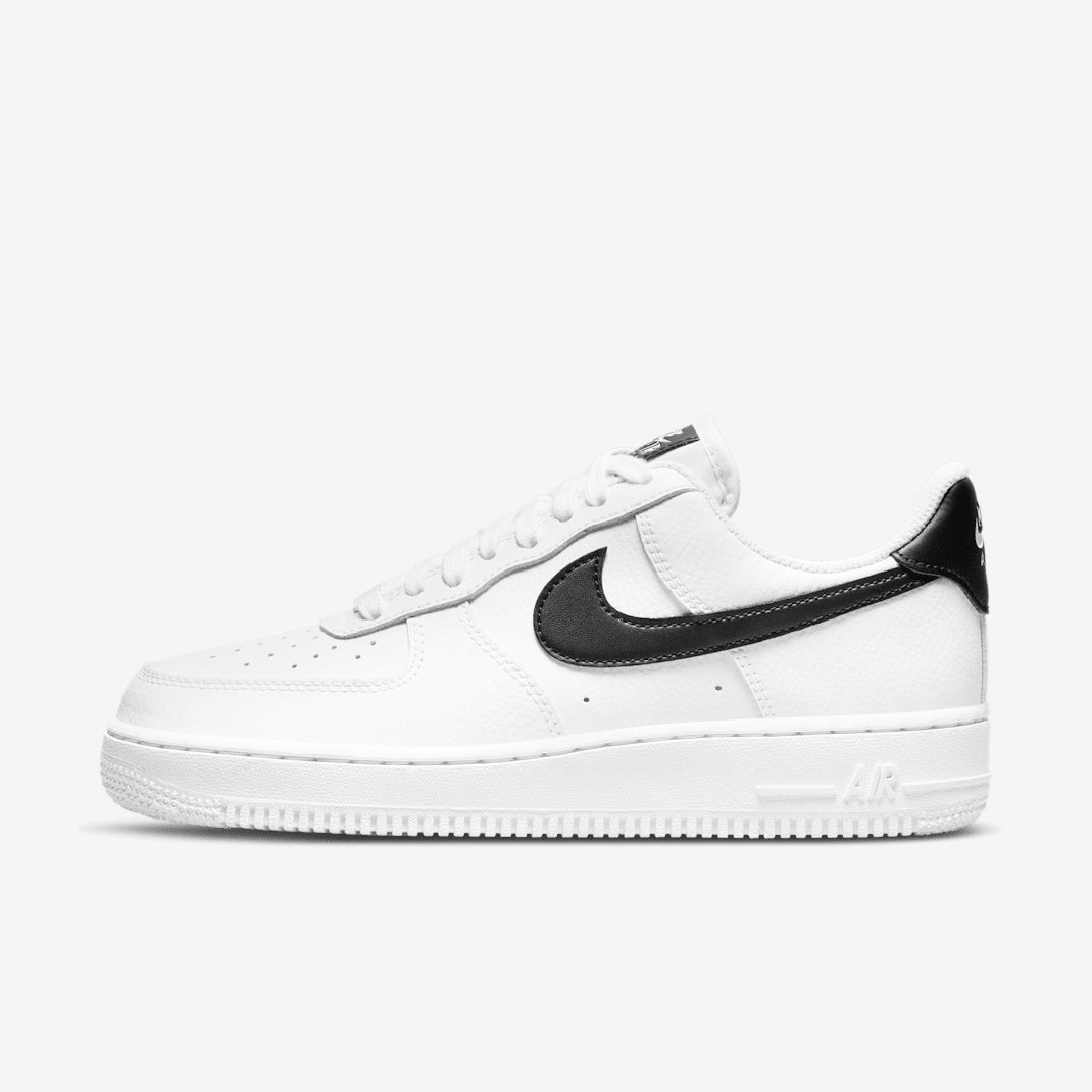 Nike Air Force 1 07 DD8959-103 Biały