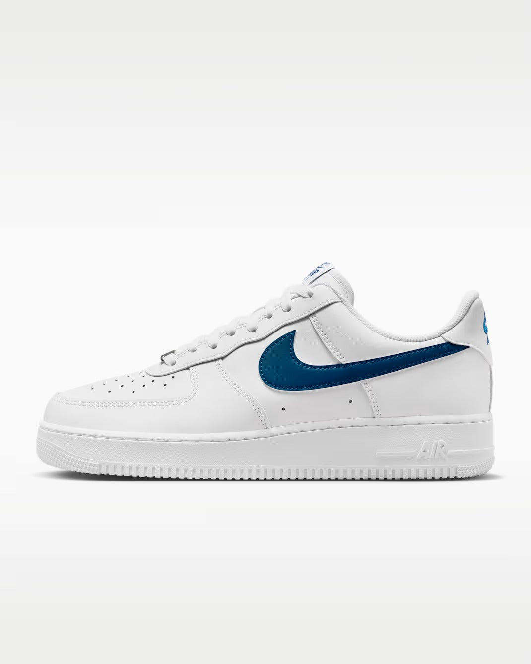 Nike Air Force 1 07 LV8 FJ4146-123 Biały