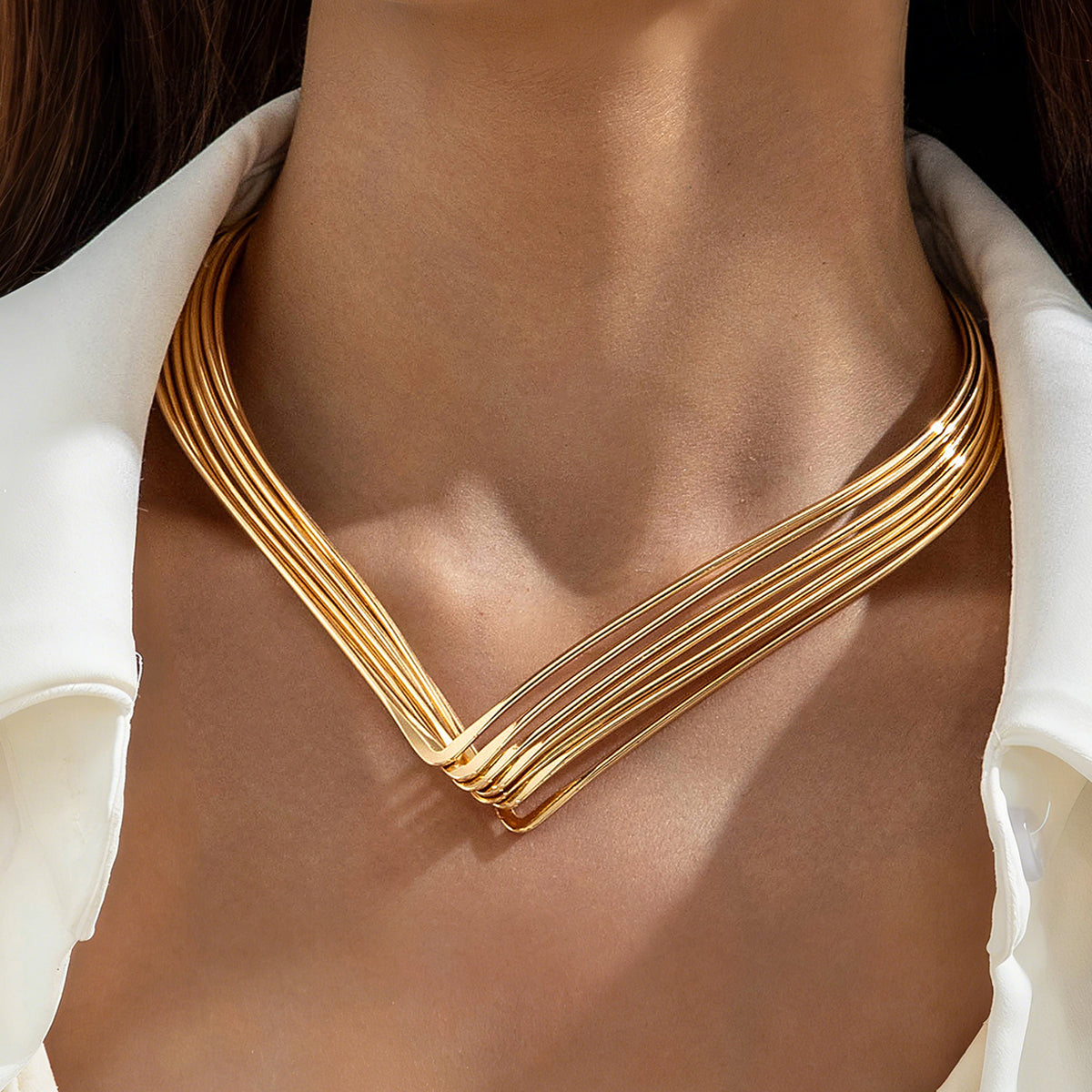 Naszyjnik choker w kształcie litery v z wieloma pasmami