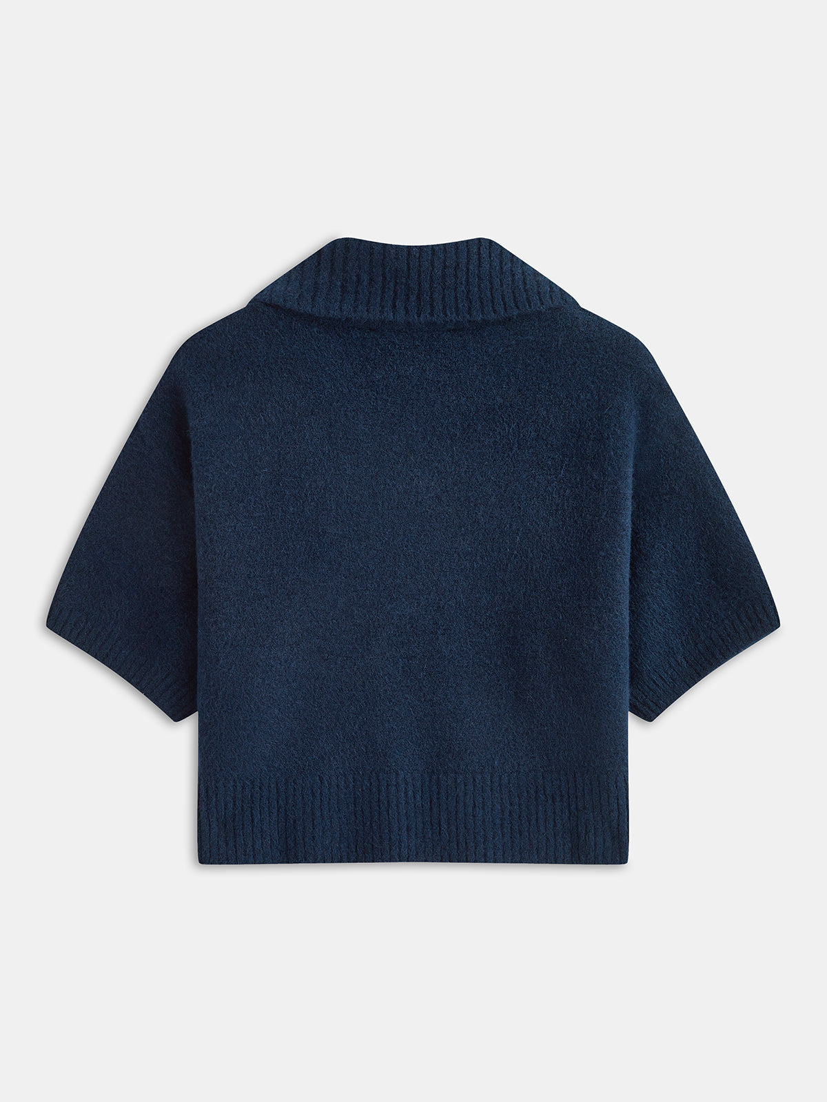 Sweter z krótkim rękawem i kontrastową kieszenią
