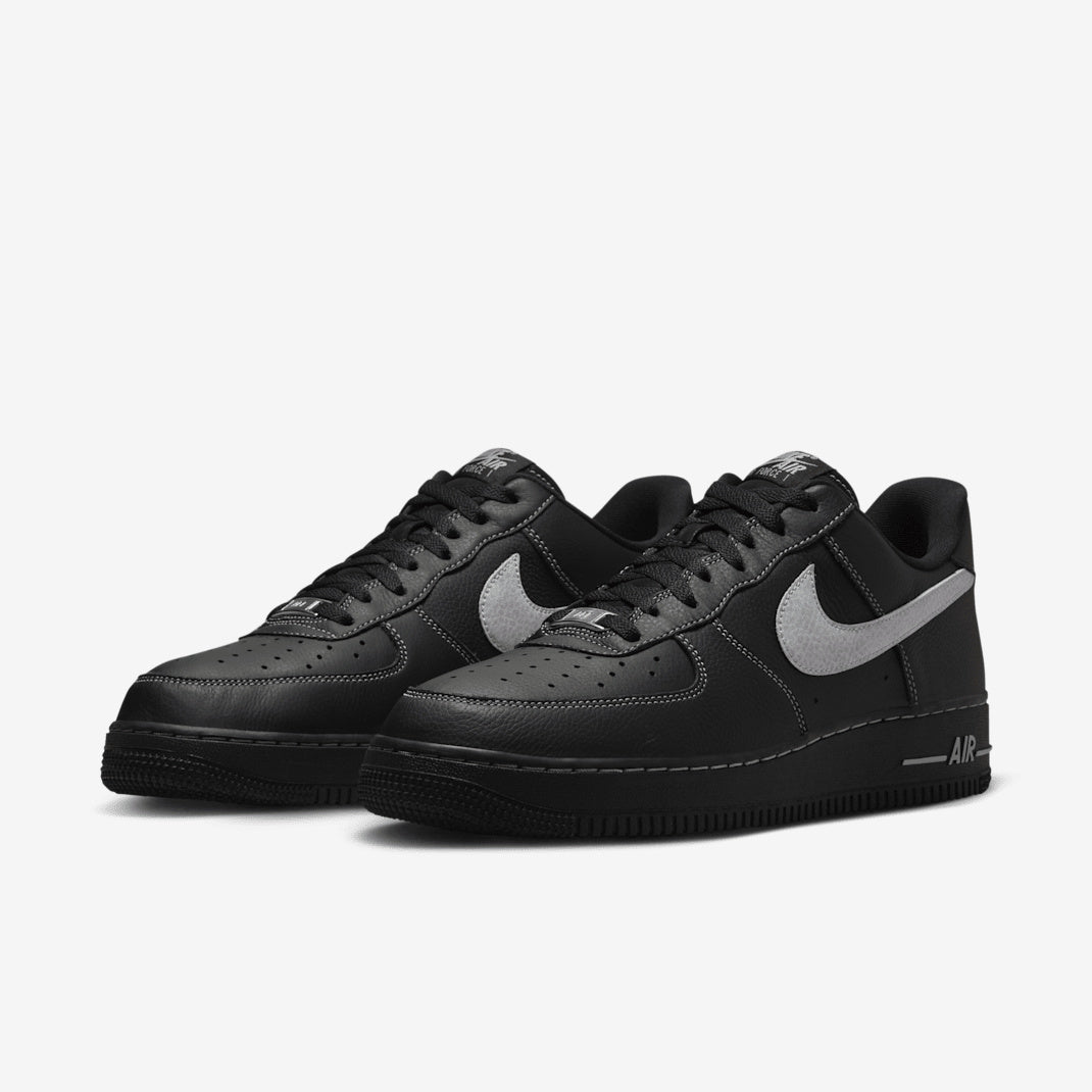 Nike Air Force 1 07 LV8 ESS HQ2037-006 Czarny