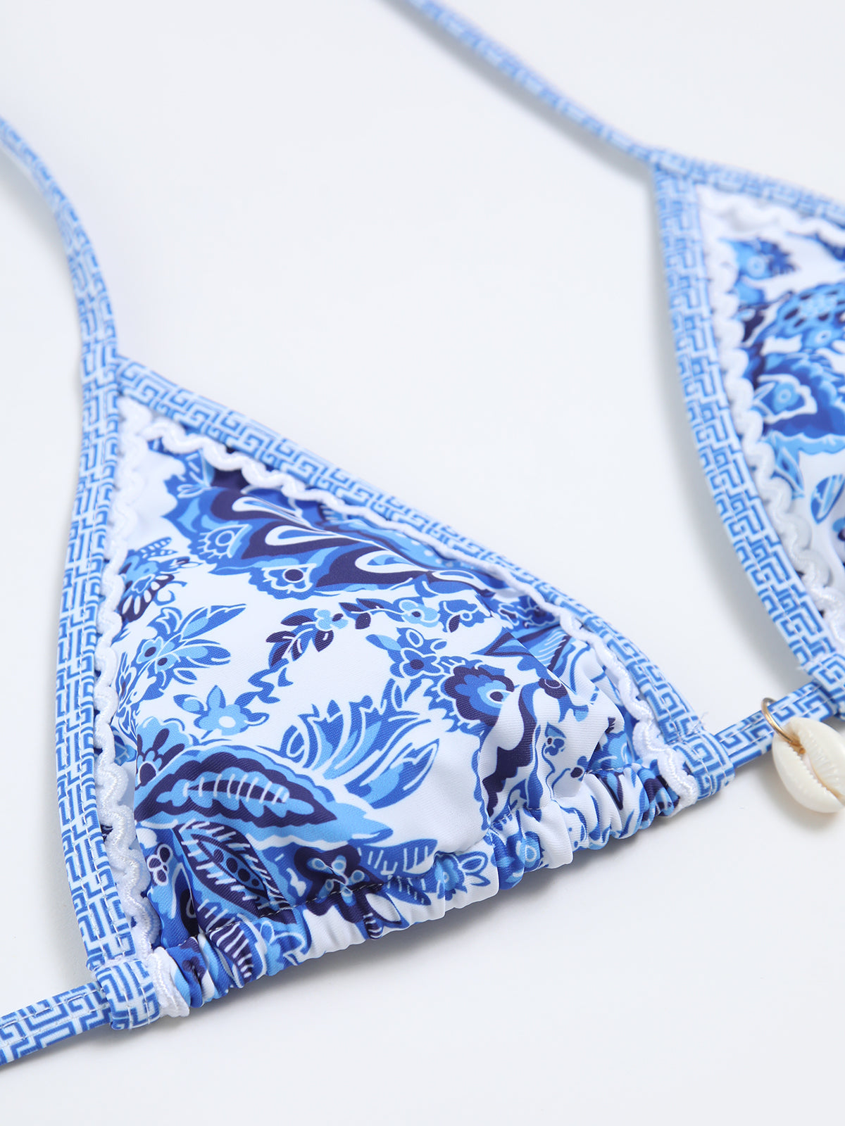 Zestaw bikini z wiązanym halterem i wzorem