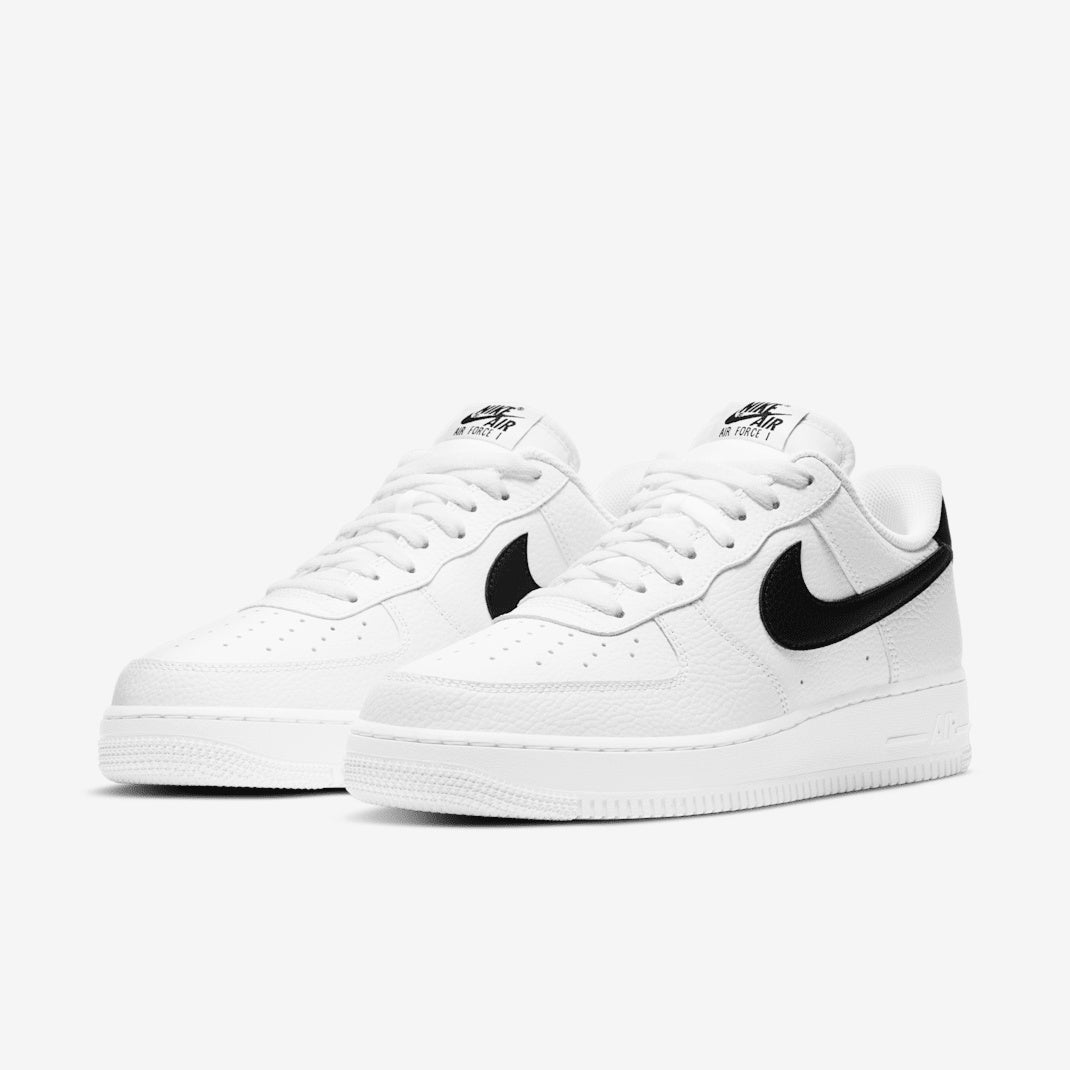 Nike Air Force 1 07 LV8 CT2302-100 Biały