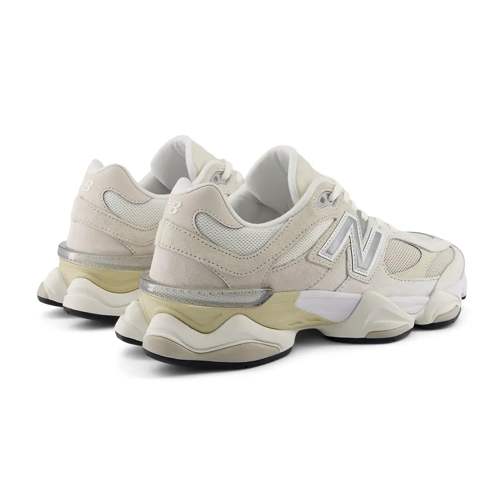 New Balance U9060WHT Biały