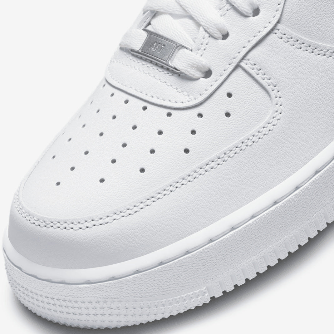 Nike Air Force 1 07 CW2288-111 Biały
