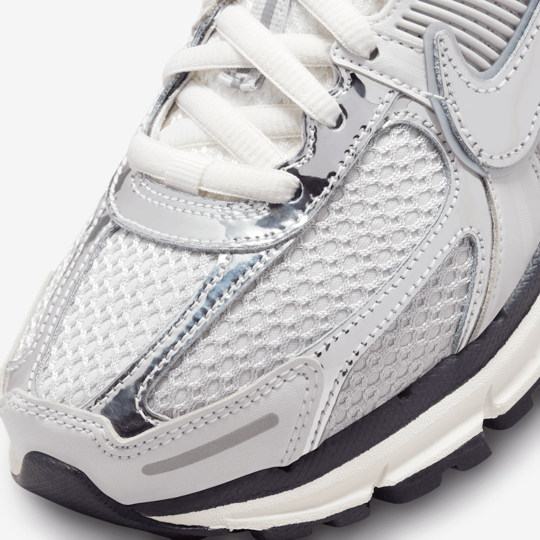 Nike Zoom Vomero 5 FD0884-025 Biały-Szary