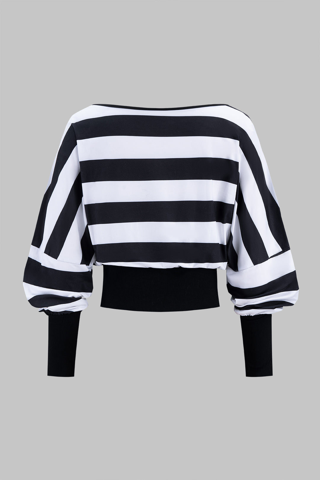 Bluzka oversize z szerokimi rękawami