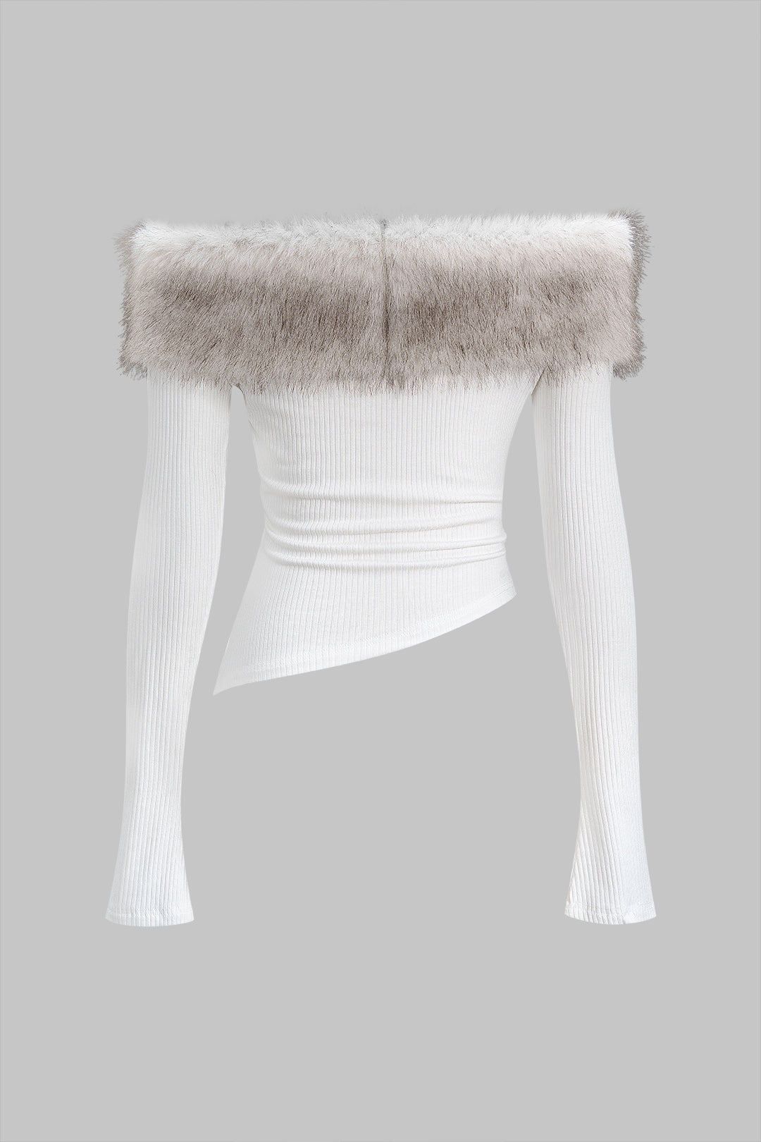 Bluzka z odkrytymi ramionami i futrzanym wykończeniem