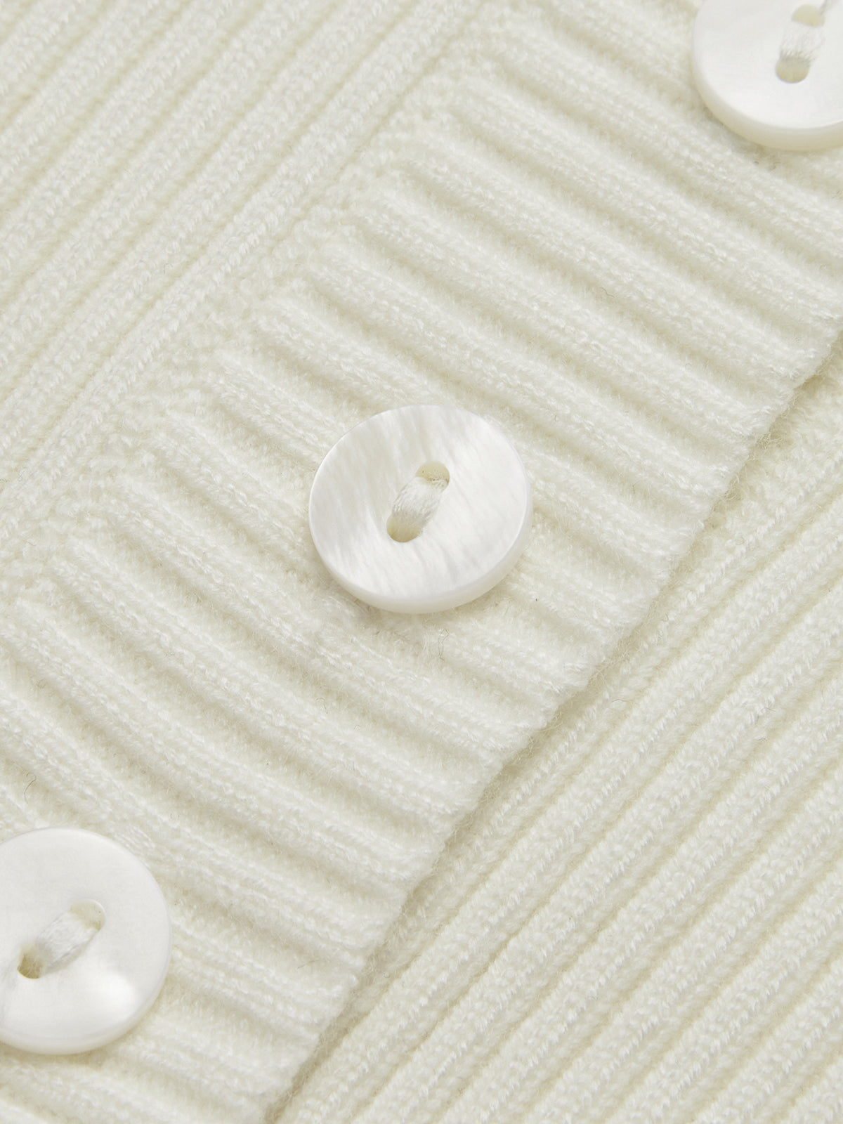 Kardigan z długim rękawem i guzikami