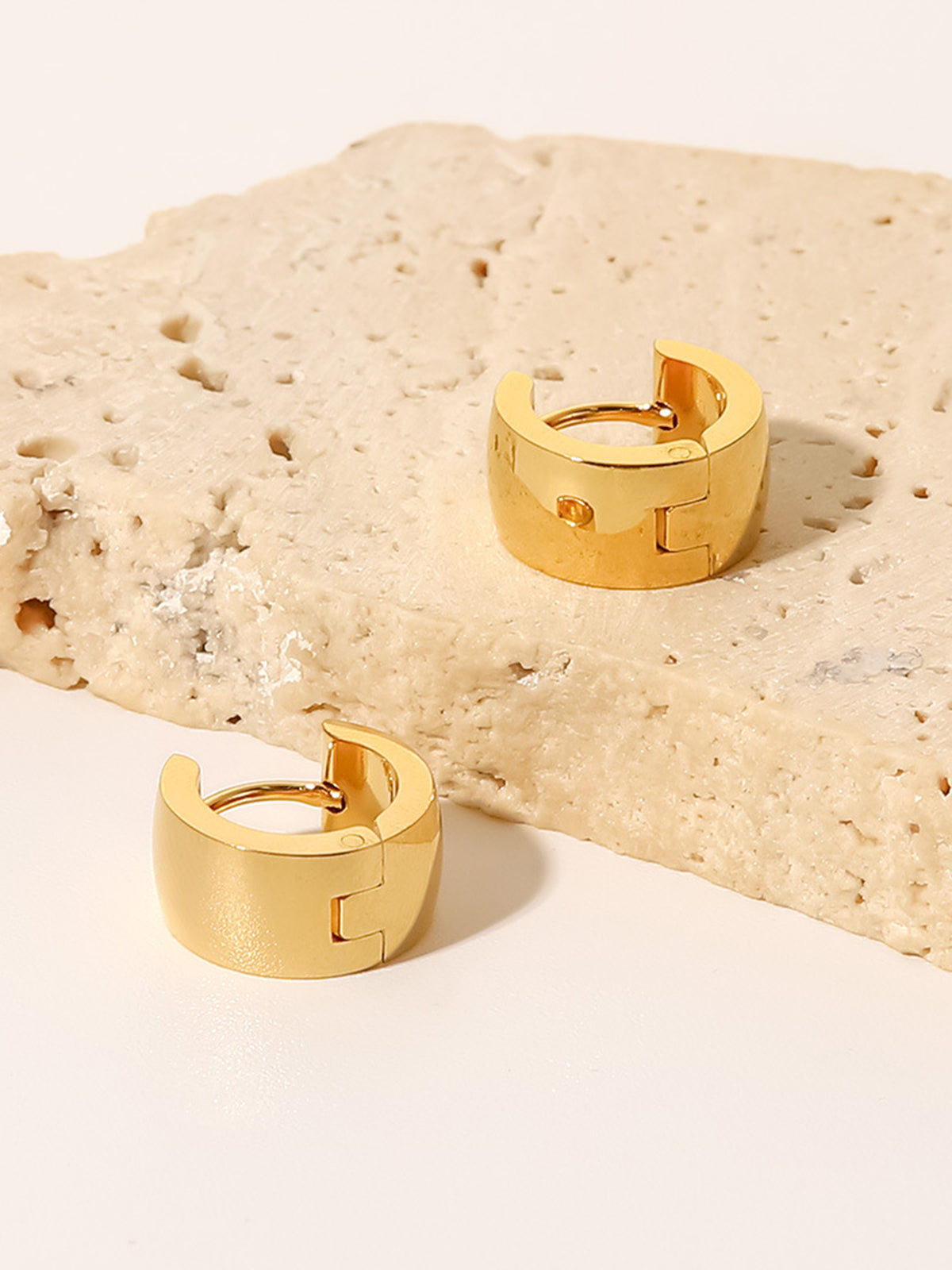 Kolczyki eleganckie zapięcie na zatrzask