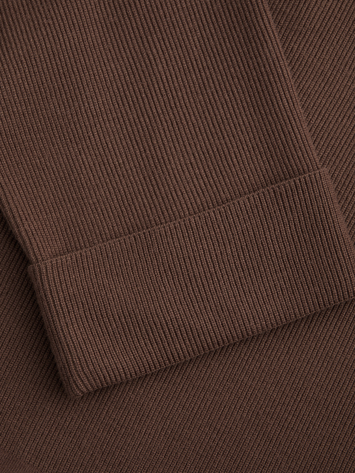 Komplet damski z szerokimi spodniami i bluzą