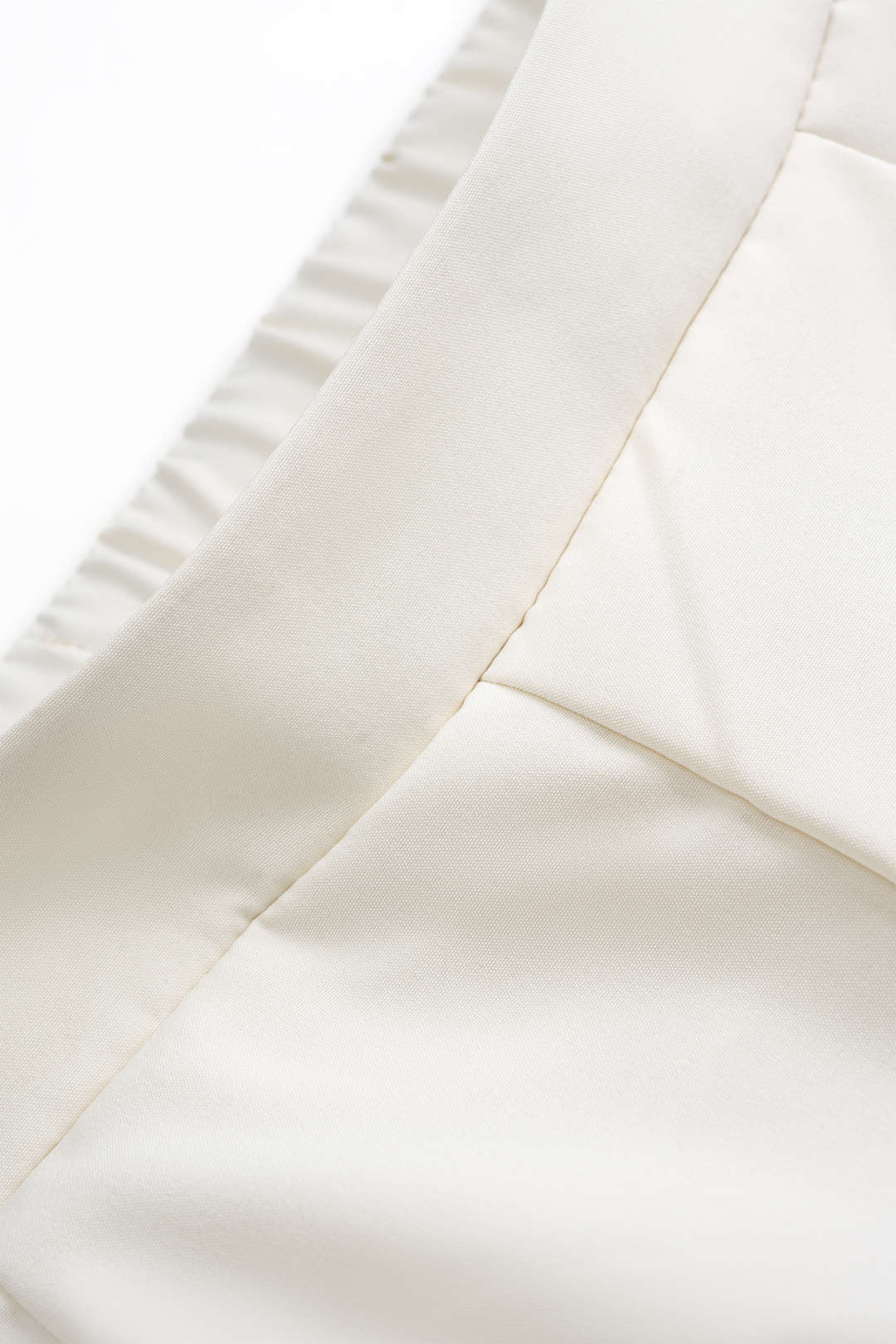 Komplet elegancki z kamizelką i spodniami palazzo