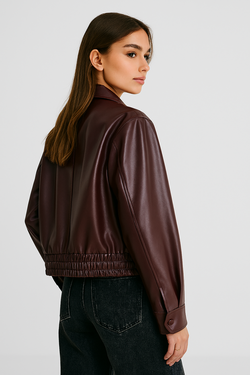 Kurtka skórzana z zamkiem i kołnierzem