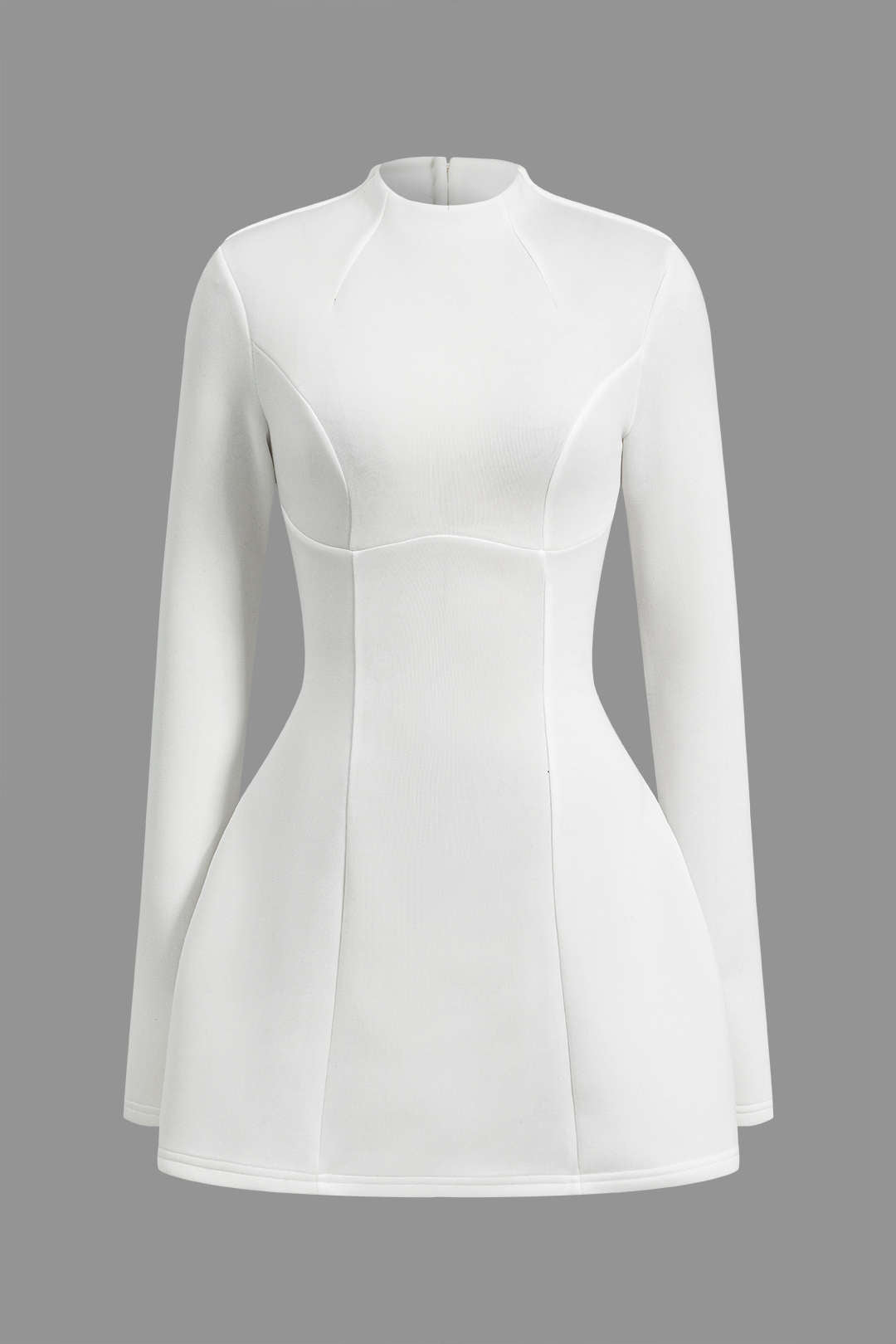 Sukienka mini z długim rękawem elegancka