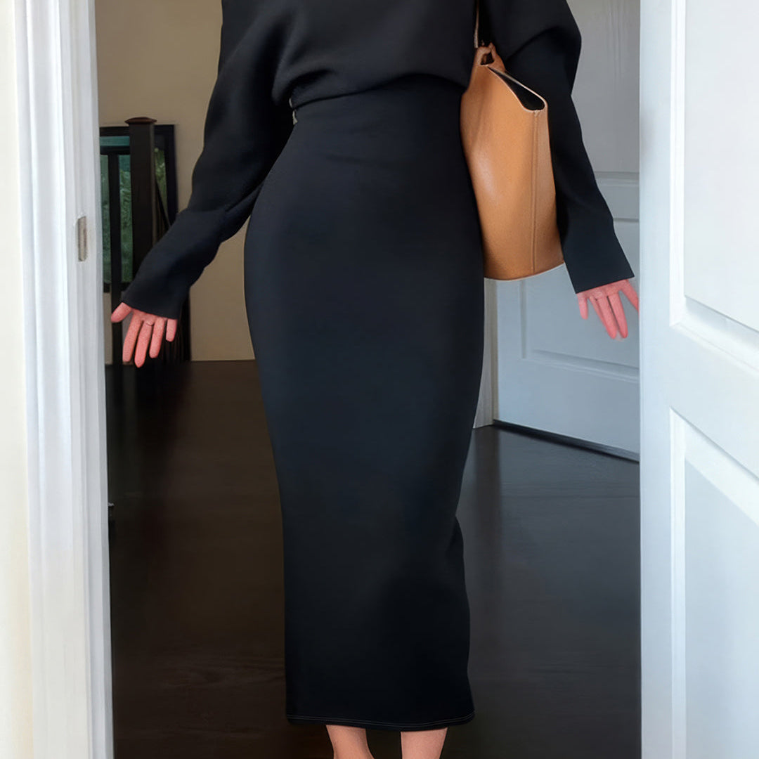 Sukienka ołówkowa z asymetrycznym dekoltem długa