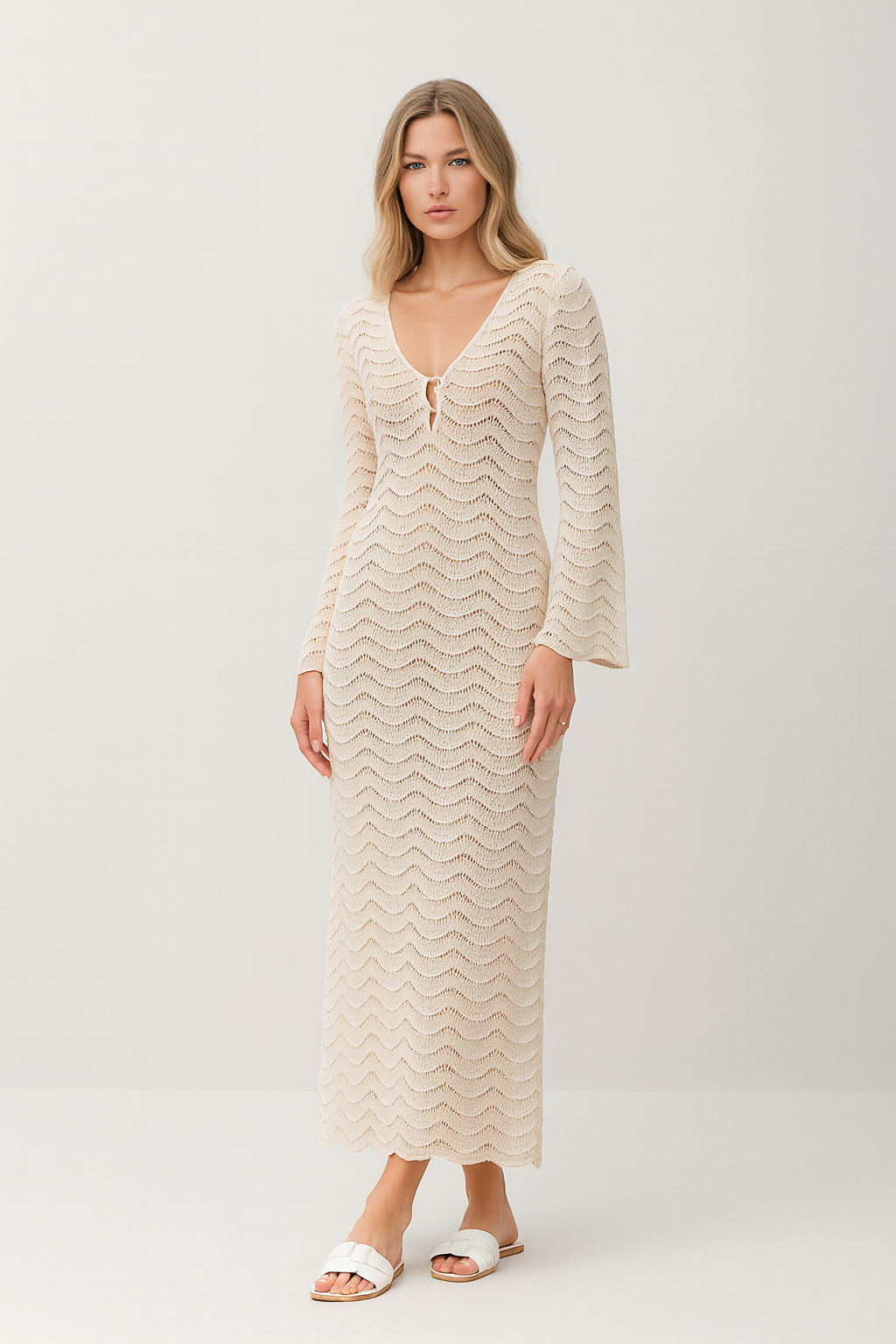 Sukienka plażowa z dzianiny z ażurowym wzorem