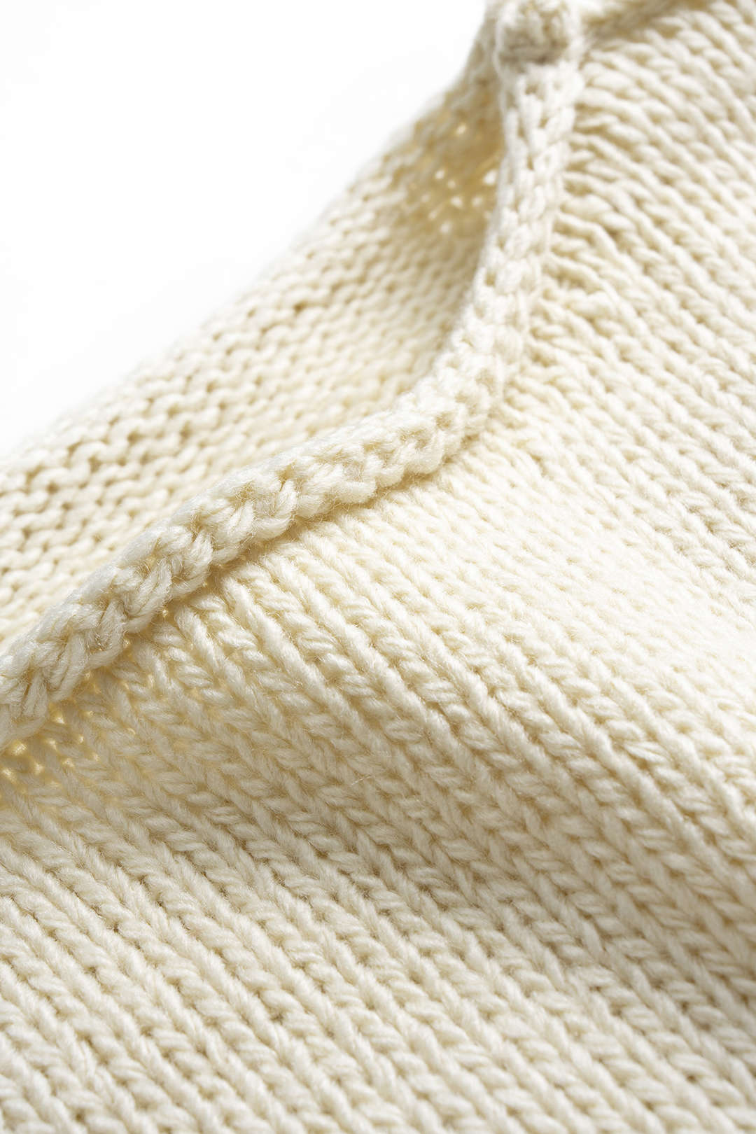 Sweter damski oversize z długimi rękawami