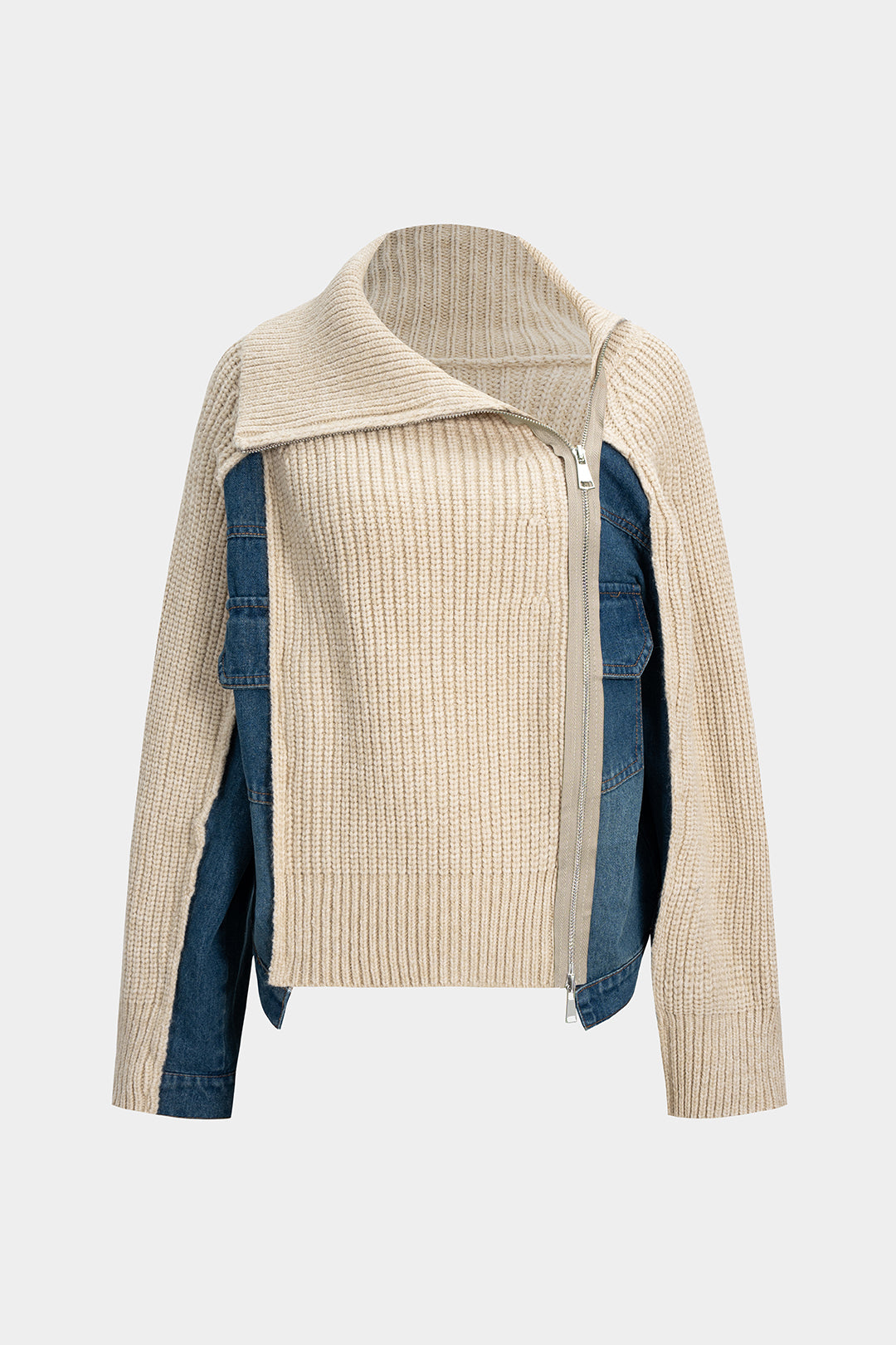 Sweter z asymetrycznym zamkiem i denimowymi wstawkami