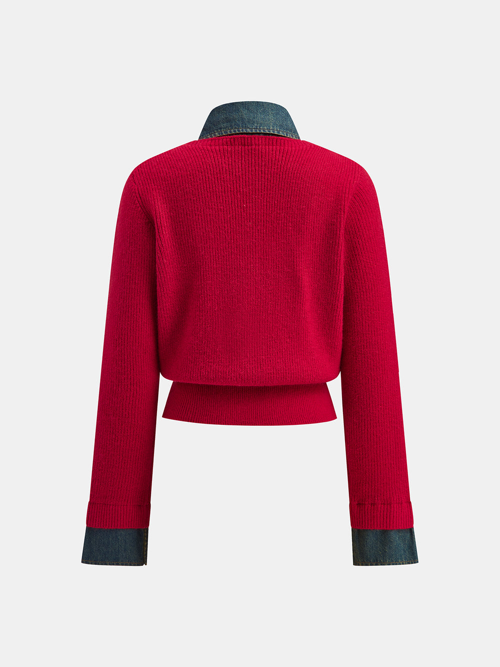 Sweter z asymetrycznym zapięciem na guziki