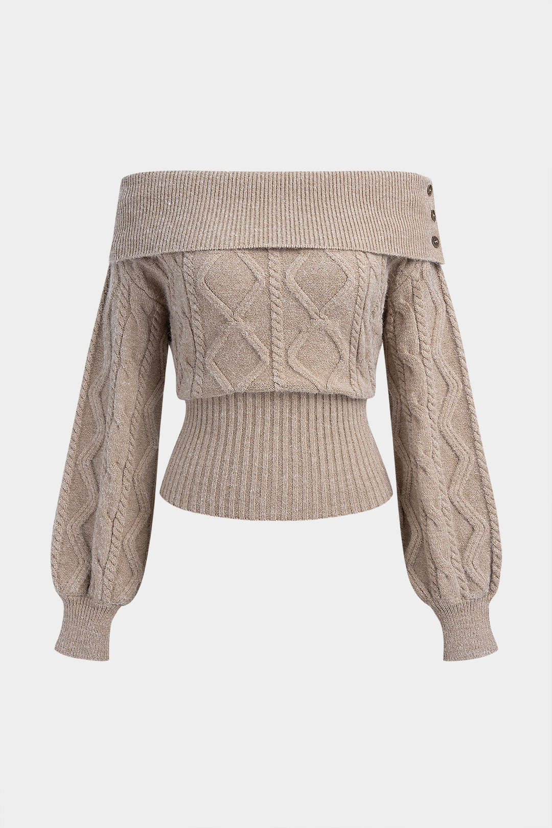 Sweter z odkrytymi ramionami i warkoczowym splotem